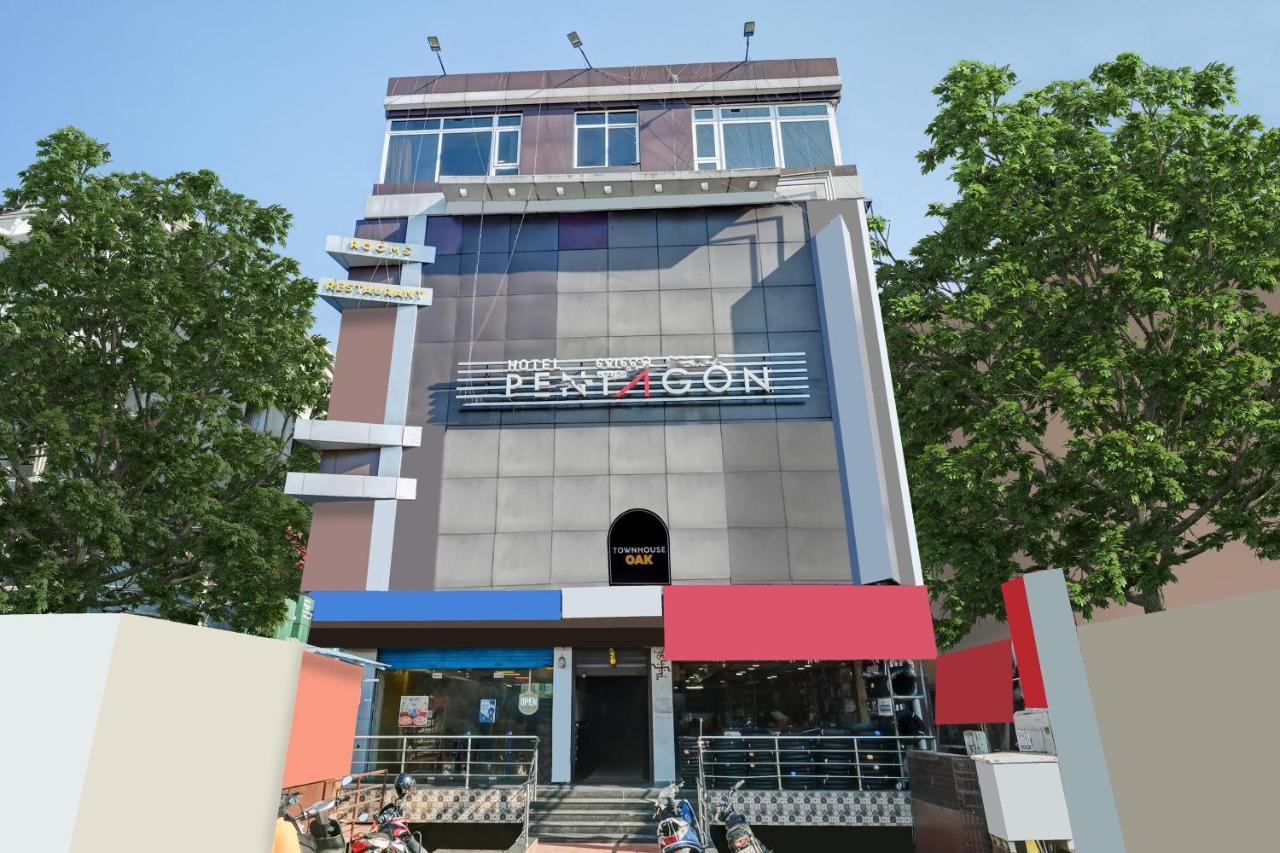 Hotel Townhouse Oak Pentagon Residency Bhubaneswar Exterior foto