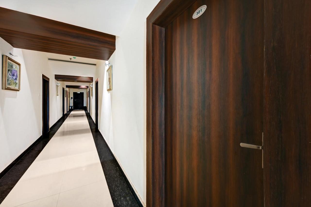 Hotel Townhouse Oak Pentagon Residency Bhubaneswar Exterior foto