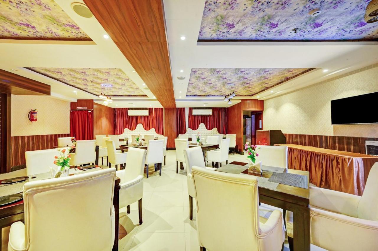 Hotel Townhouse Oak Pentagon Residency Bhubaneswar Exterior foto